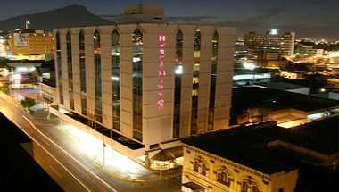 Hotel Mision Monterrey a Monterrey, MX