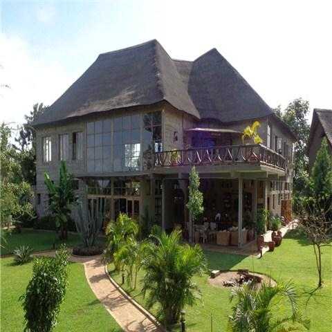 Weru Weru River Lodge en Moshi, TZ