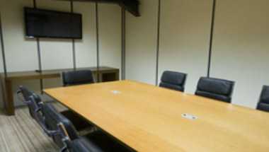 QuickStore Business Centre in Saltash, GB1