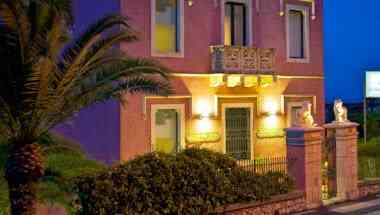 La Pensione Svizzera in Taormina, IT