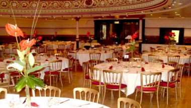 Dewsbury Town Hall em Dewsbury, GB1