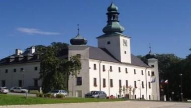 Castle Hotel Trest image