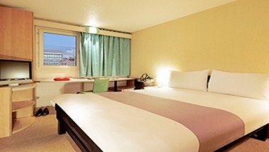 รูปสถานที่จัดงาน