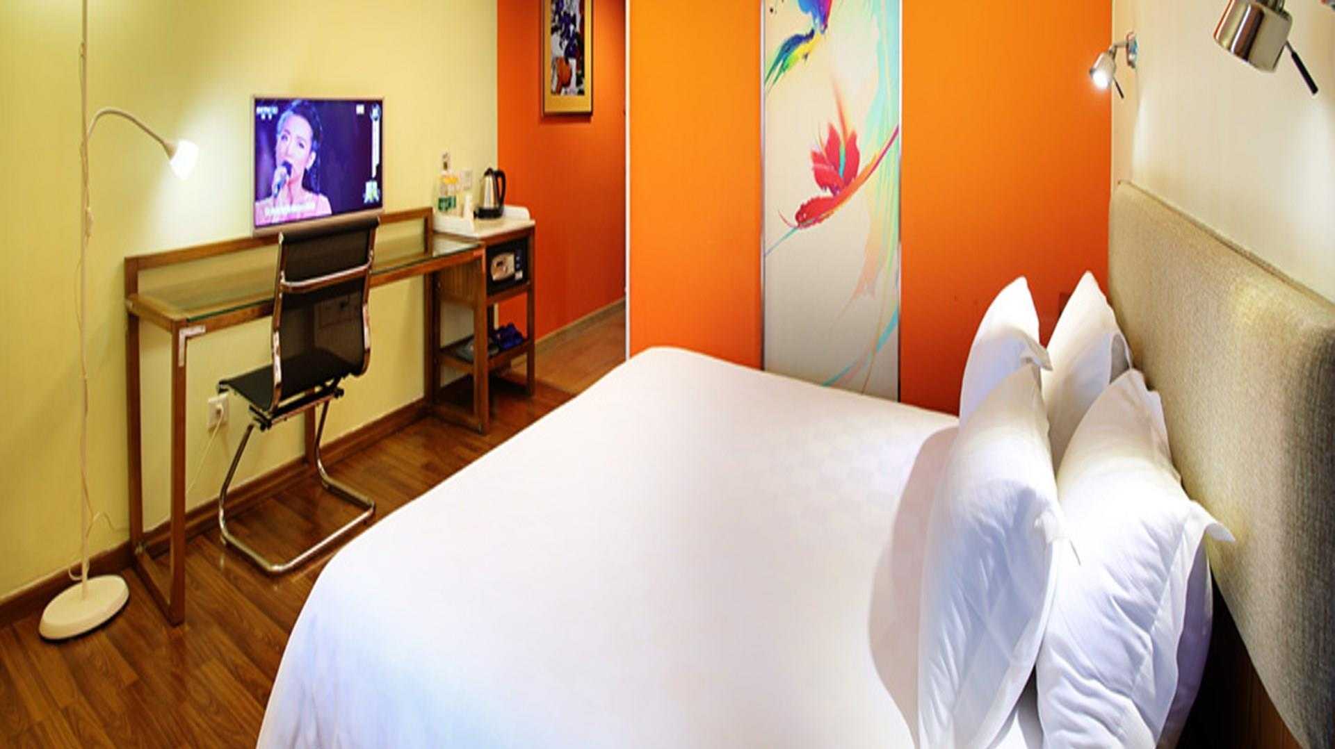 Guangzhou Jiayuan Zhongshan 4th Road Branch, Guangzhou, CN