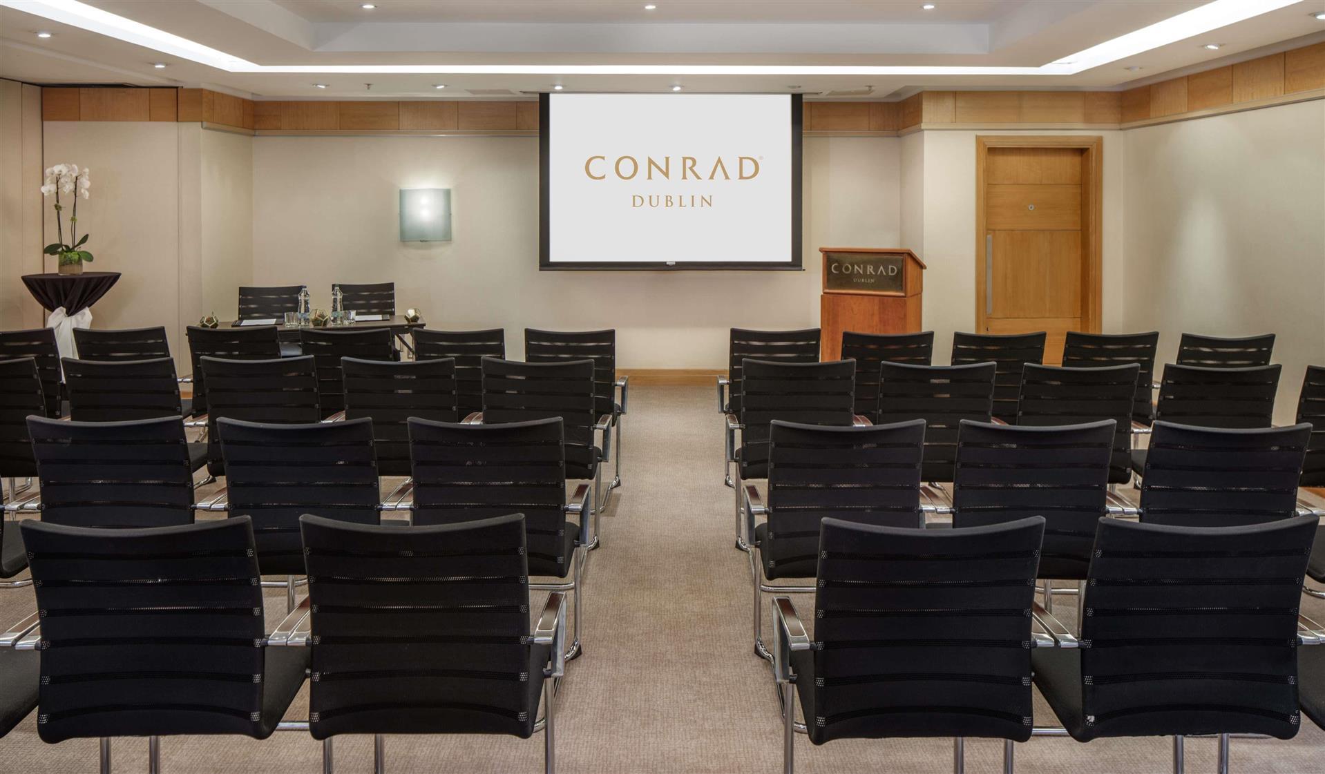 Изображение помещения для встречи