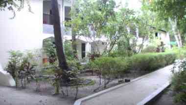 Biyadhoo Island Resort i South Male Atoll, MV