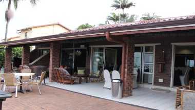 Mzimayi River Lodge em Hibberdene, ZA