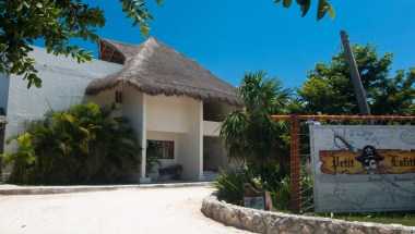 Hotel Petit Lafitte a Playa del Carmen, MX