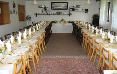 Hotel Pod Pralesem in Mladé Buky, CZ