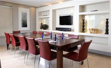 Mandela Rhodes Place в Cape Town, ZA