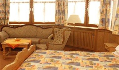 รูปสถานที่จัดงาน