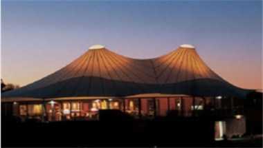 Longitude 131, MacDonnell, AU