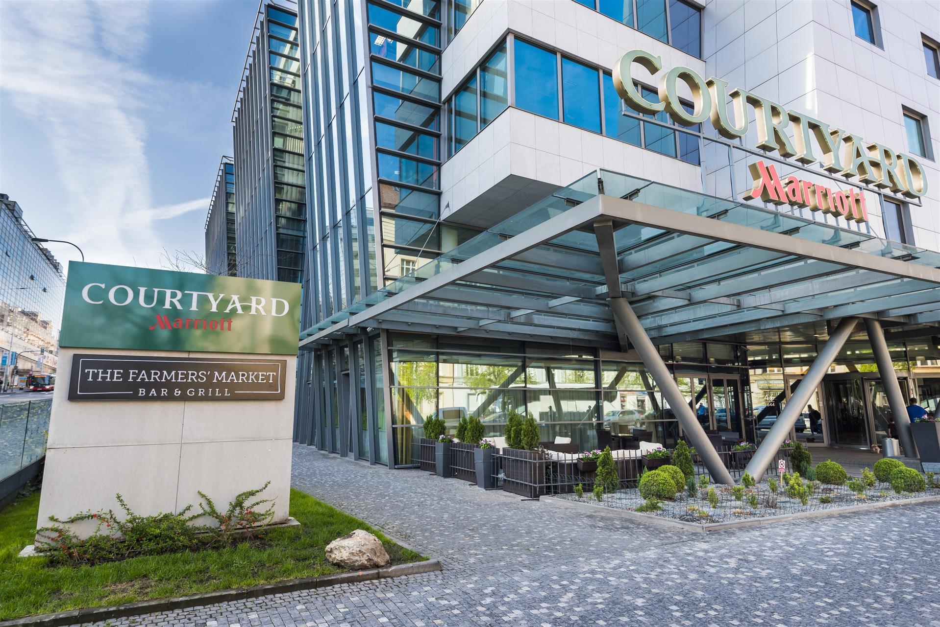 Courtyard by Marriott Prague City image