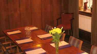 The Crown Hotel в Stone, GB1