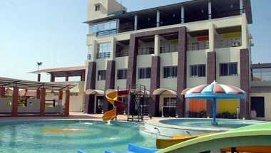 Sai Resort i Ahmednagar, IN
