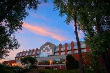 Hotel Chateau Joliette in Joliette, QC