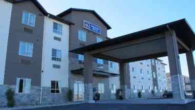 Best Western Plus Moosomin Hotel в Moosomin, SK