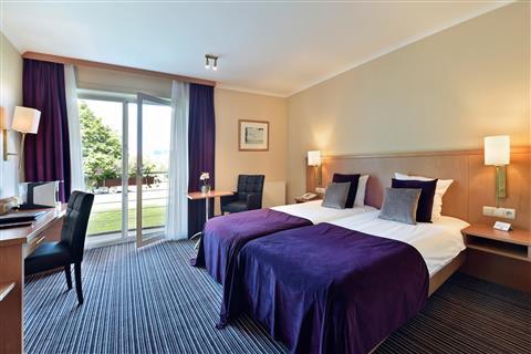 Van der Valk Hotel Charleroi Airport, Charleroi, BE