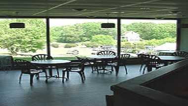 Trull Brook Tennis Center i Lowell, MA