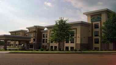 La Quinta Inn & Suites by Wyndham Memphis Wolfchase в Memphis, TN