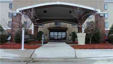 Holiday Inn Express & Suites Roanoke Rapids SE a Roanoke Rapids, NC