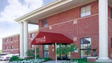 Ashley Quarters Hotel i Florence, KY