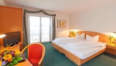 Hotel - Cafe - Schwaiger in Glonn, DE