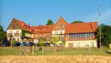 Flair Hotel 'Zur Neuklingenberger Hoehe' a Klingenberg am Main, DE