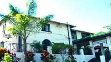 Shire Highlands Hotel в Blantyre, MW