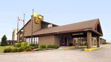 Super 8 by Wyndham Sudbury ON i Sudbury, ON