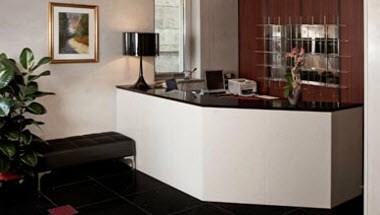 Victoria Hotel image