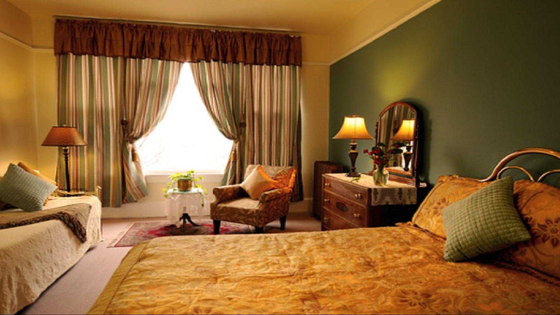 The Columbia Hotel, Ashland, OR