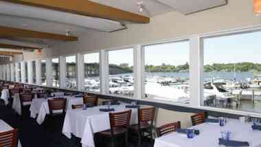 Yellowfin Steak & Fish House in Edgewater, MD