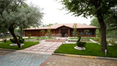 Complejo La Ciguena image