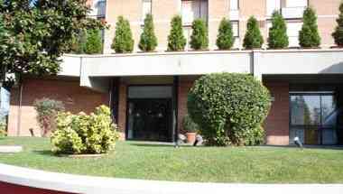 Salera Hotel i Asti, IT