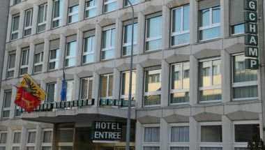 Drake Longchamp in Geneva, CH