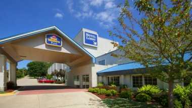 Best Western Plus Longbranch Hotel & Convention Center en Cedar Rapids, IA