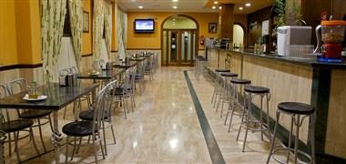 Hotel Los Dolmenes в Malaga, ES