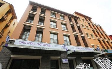 The Waterfront Shaw - Lavasa in Pune, IN