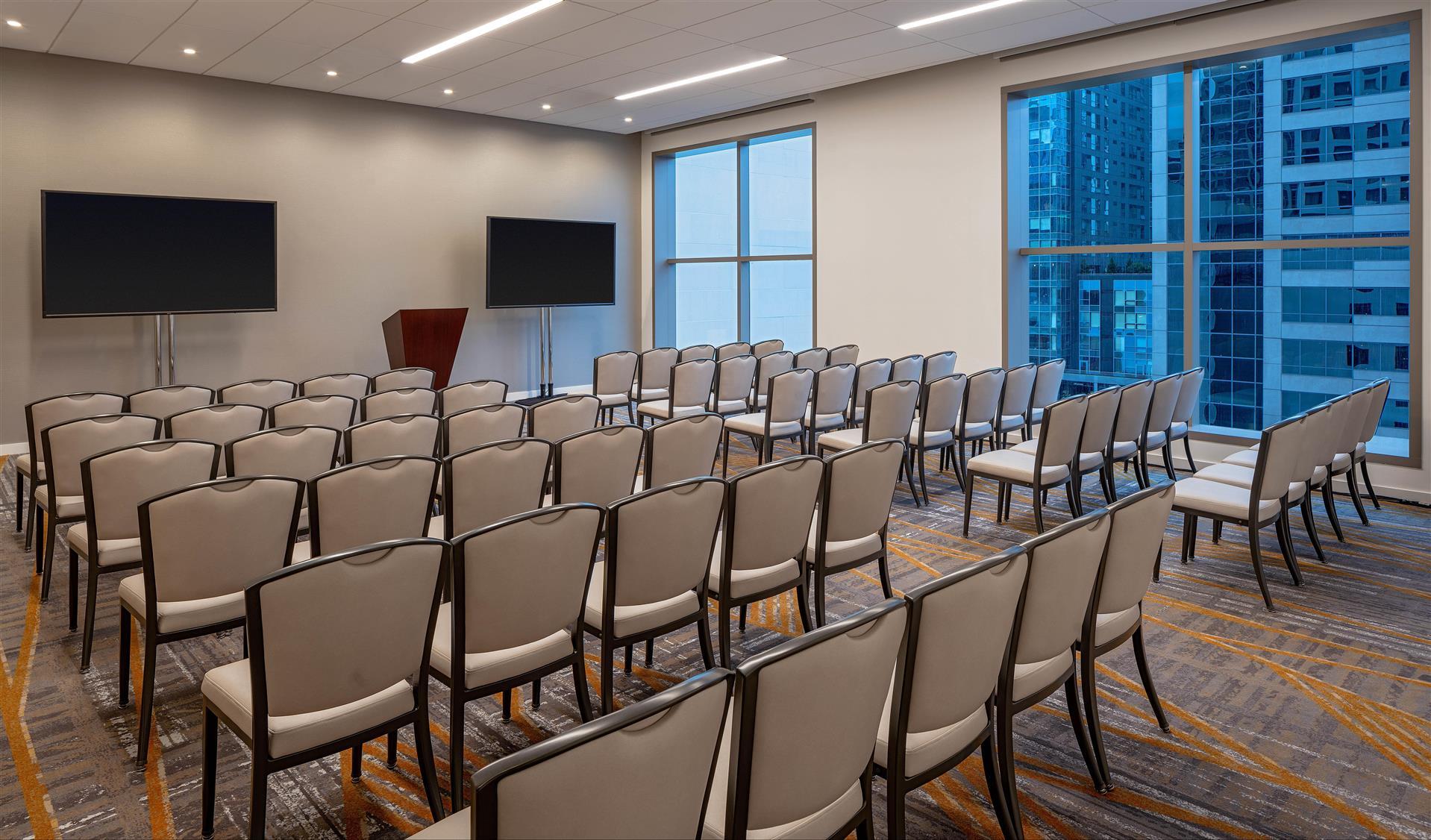 Изображение помещения для встречи