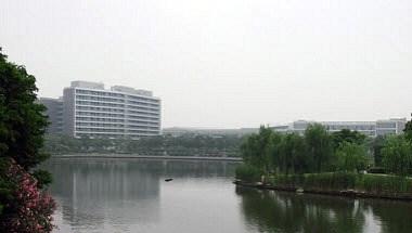 Crowne Plaza Shanghai Xiayang Lake image