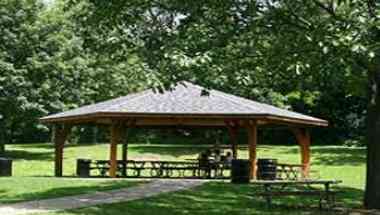 Patriots Park-Barth Pond en Terraza Oakbrook, IL