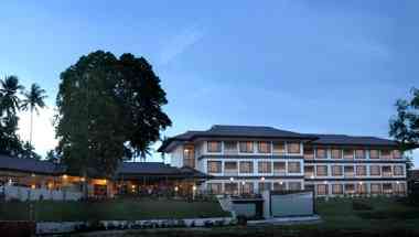 Hotel Tropika в Davao, PH