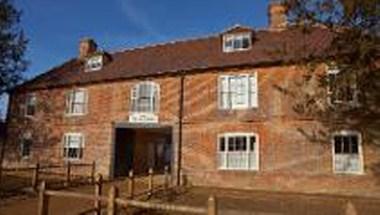 Stowe Landscape Gardens, Buckingham, GB1