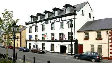 Nesbitt Arms Hotel in Ardara, IE