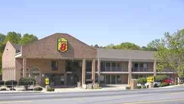 Super 8 by Wyndham Marietta/West/Atl Area a Marietta, GA