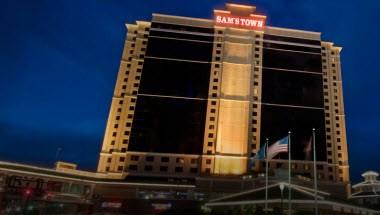 Sam'S Town Shreveport image