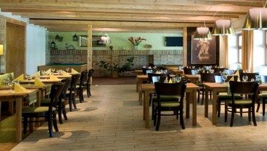 รูปสถานที่จัดงาน