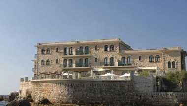 Hotel Delos in Toulon, FR