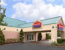 Ramada by Wyndham Parsippany в Parsippany, NJ